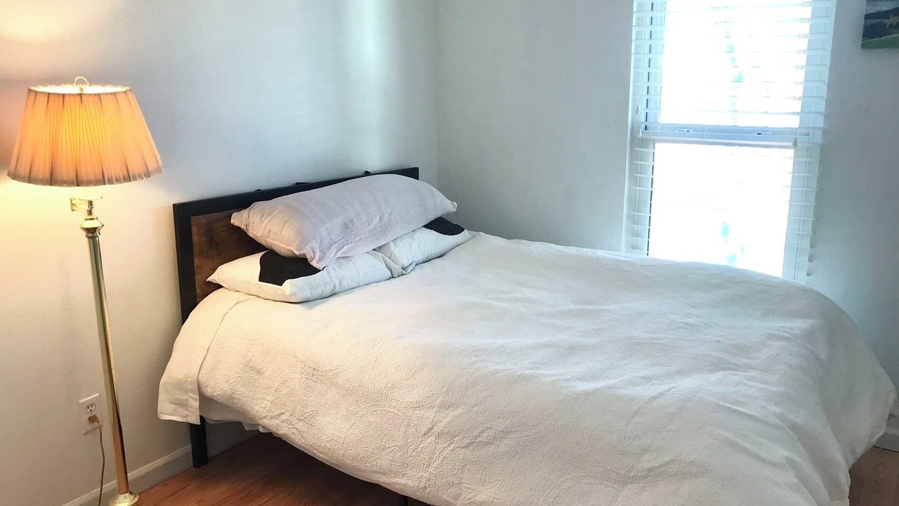 Photo of Bedroom in Aurora