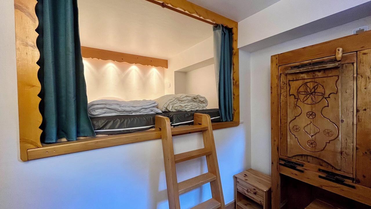 Photo of Bedroom in Meribel Centre