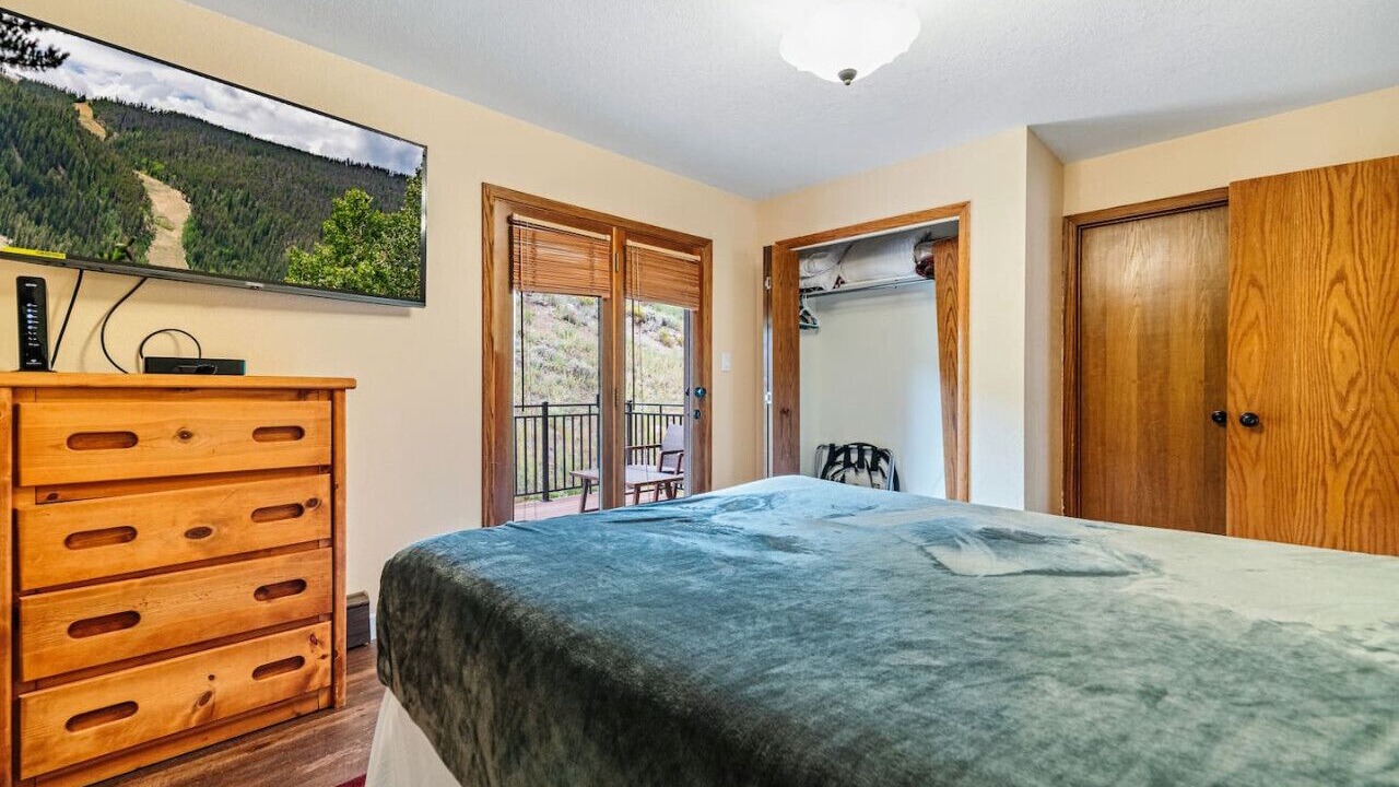 Photo of Bedroom in Keystone