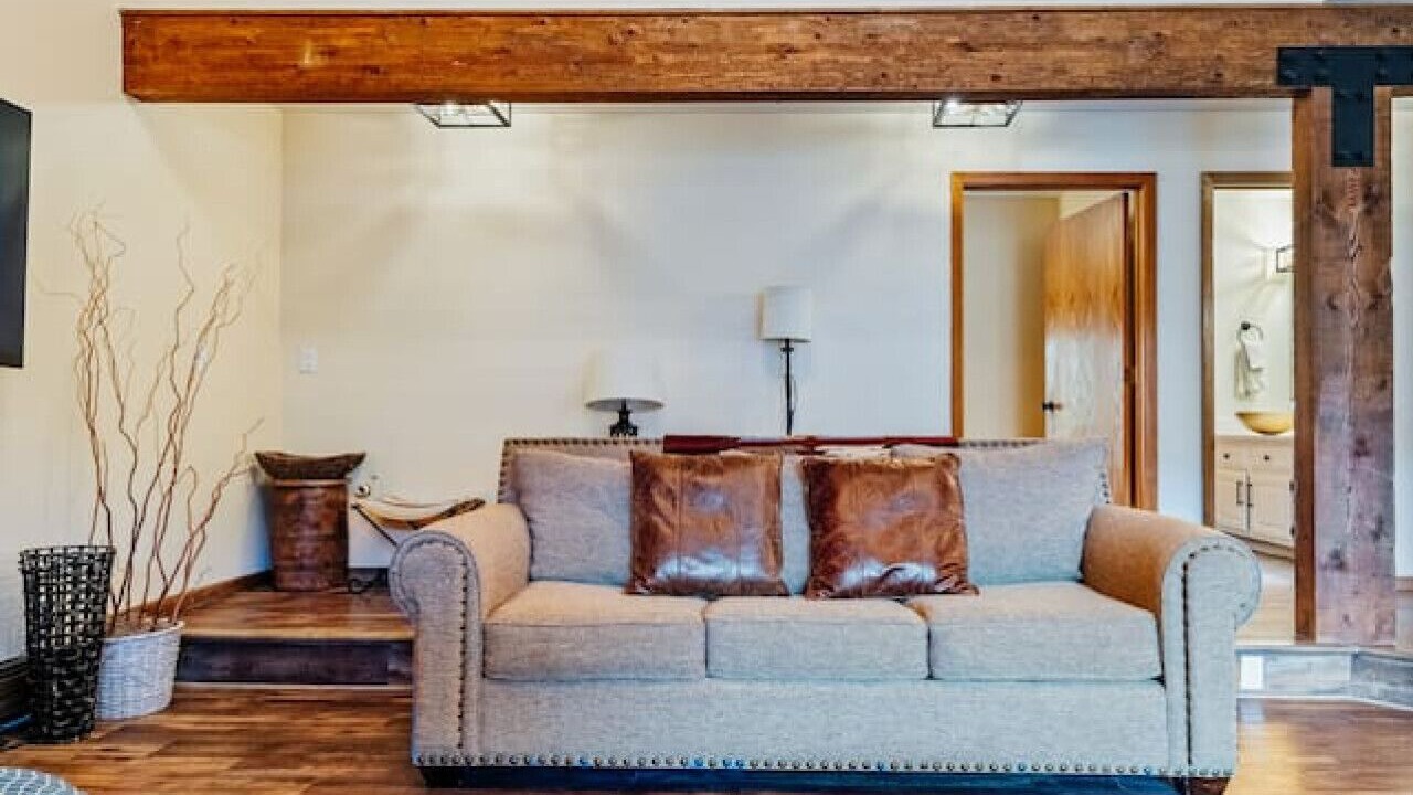Photo of Livingroom in Keystone