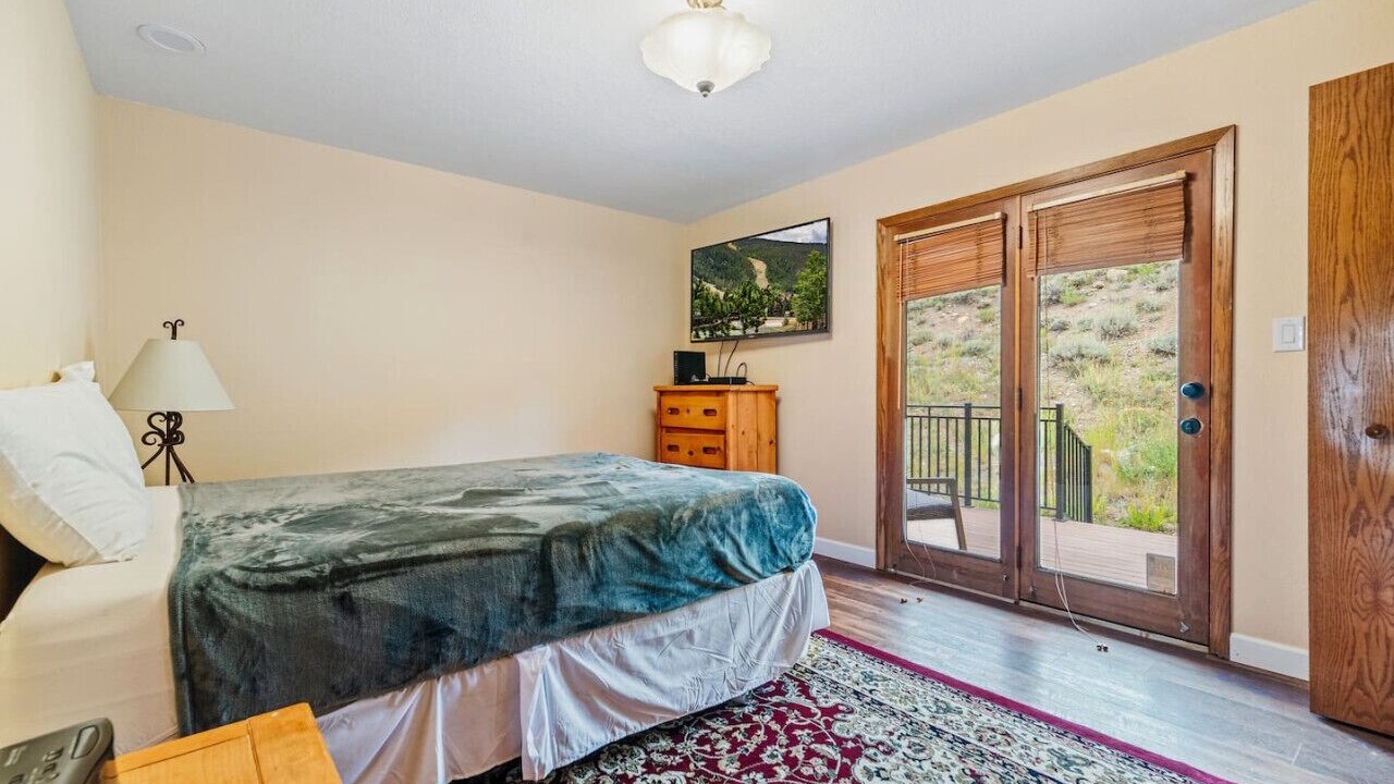 Photo of Bedroom in Keystone