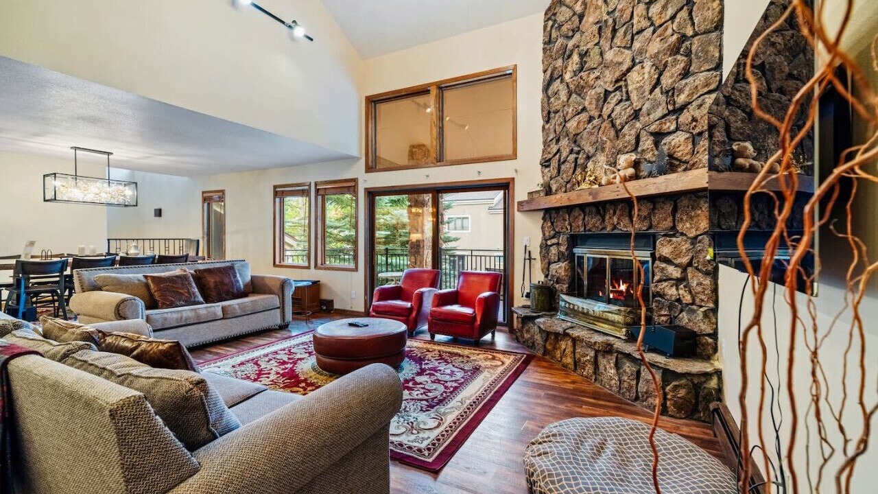 Photo of Livingroom in Keystone