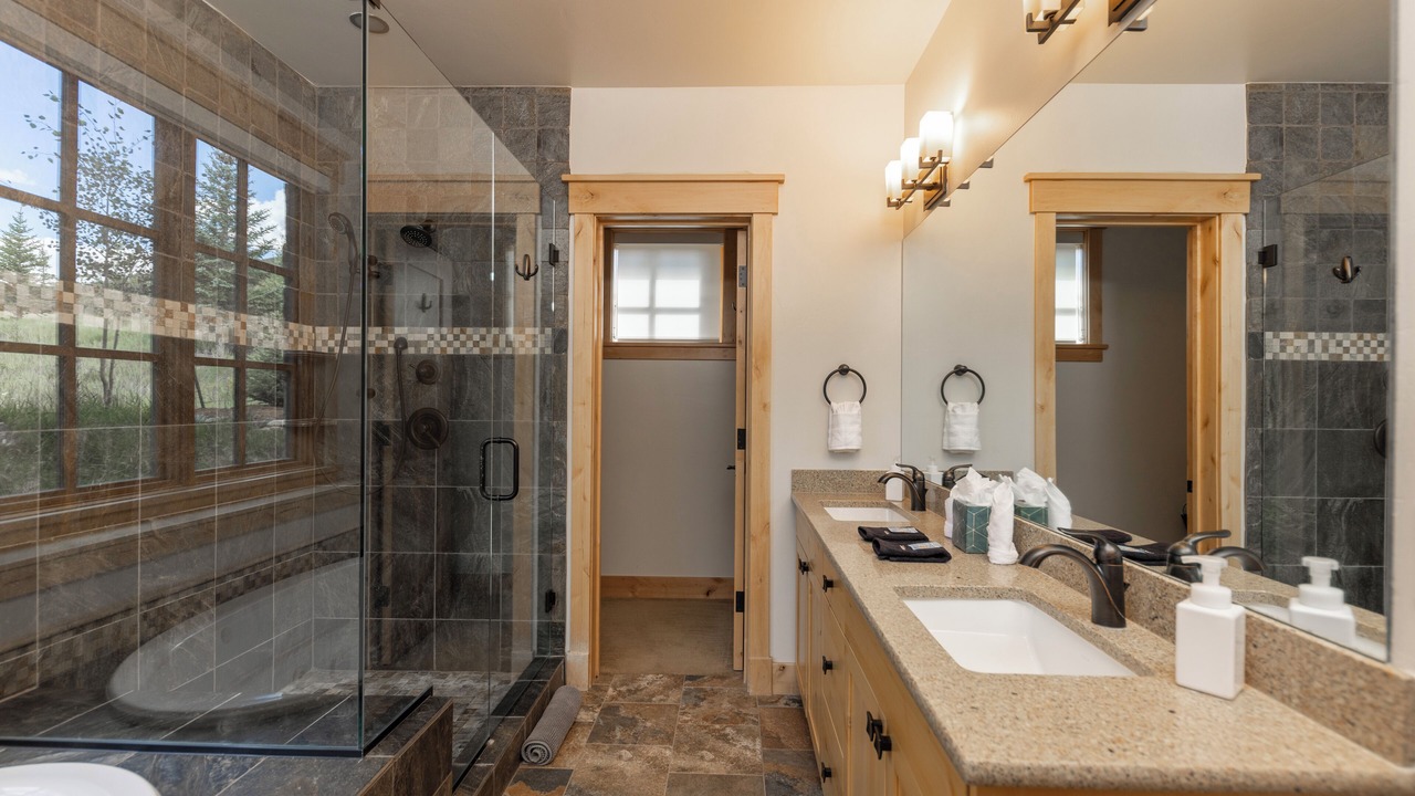 Photo of Bathroom in Corkscrew Flats