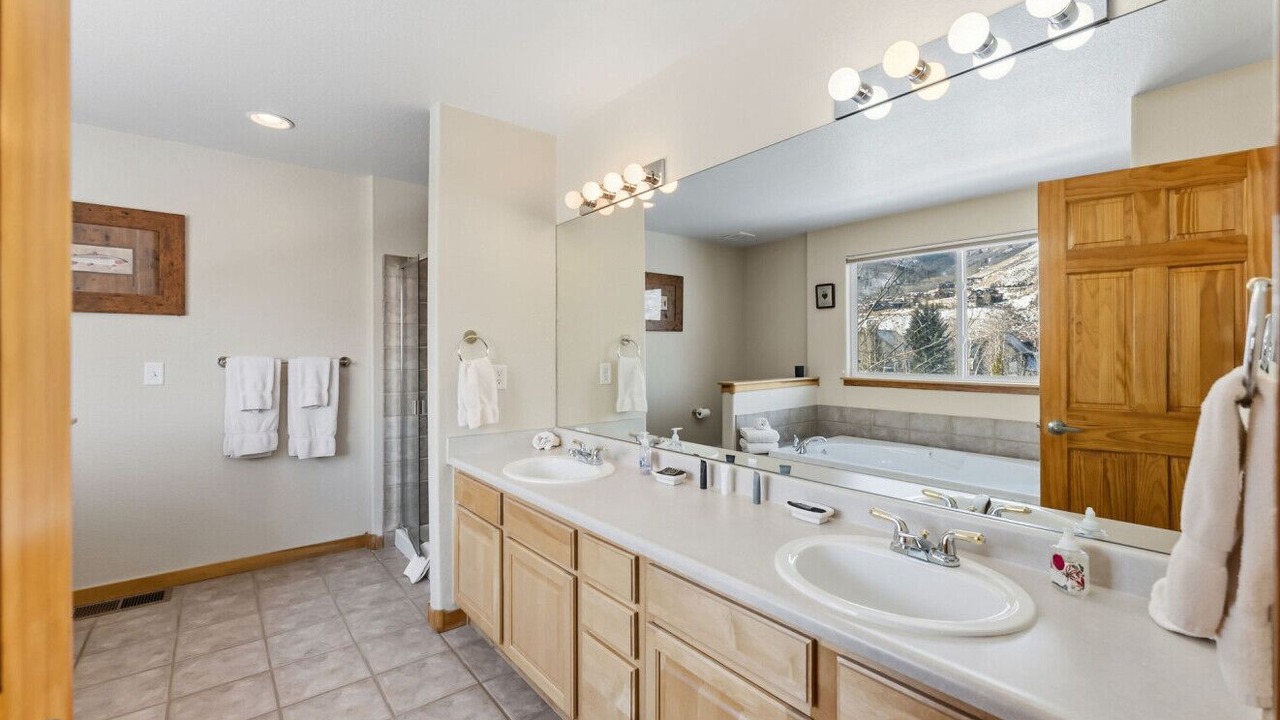 Photo of Bathroom in Silverthorne