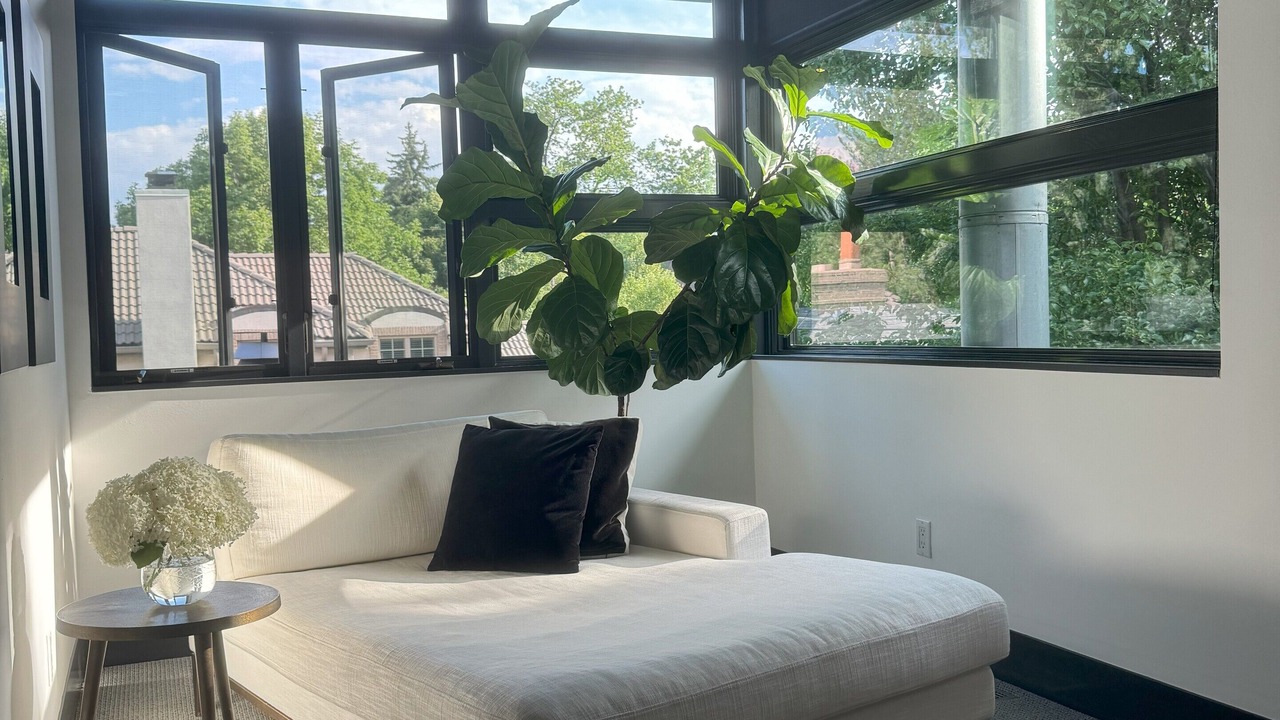 Photo of Livingroom in Hilltop