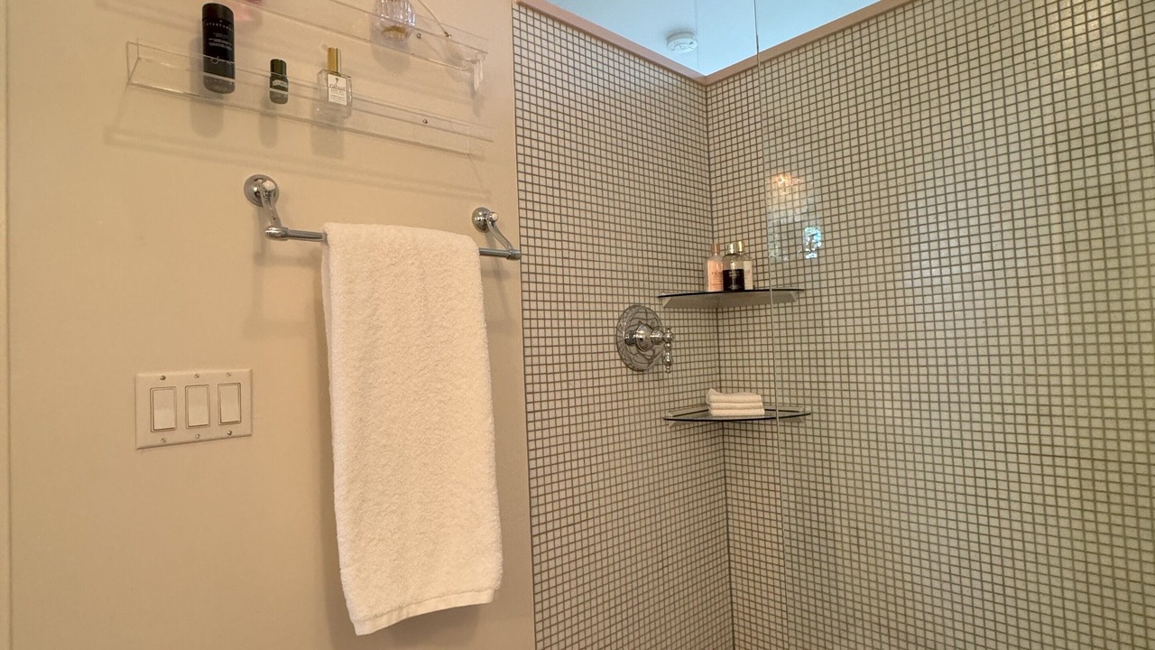 Photo of Bathroom in Hilltop