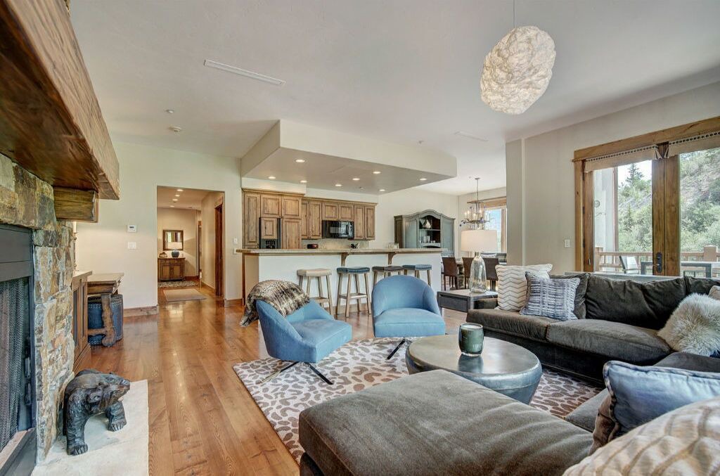 Photo of Bedroom in Edwards