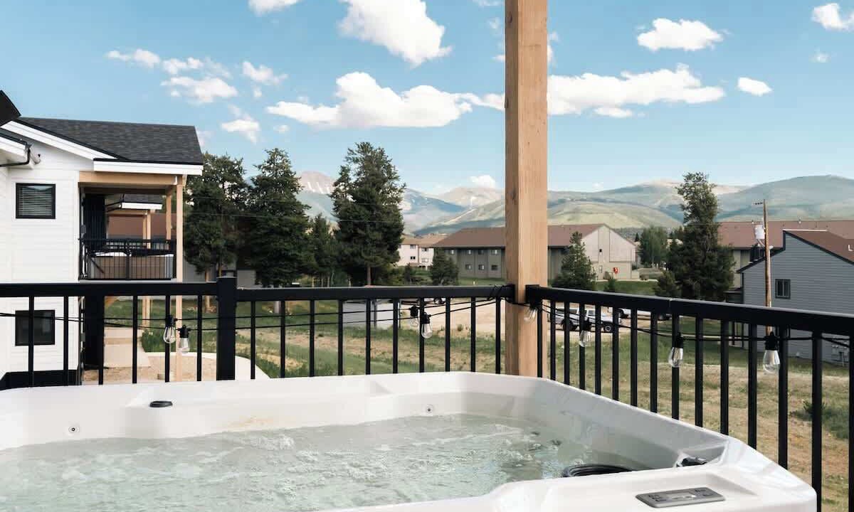 Photo of Patio Balcony in Fraser