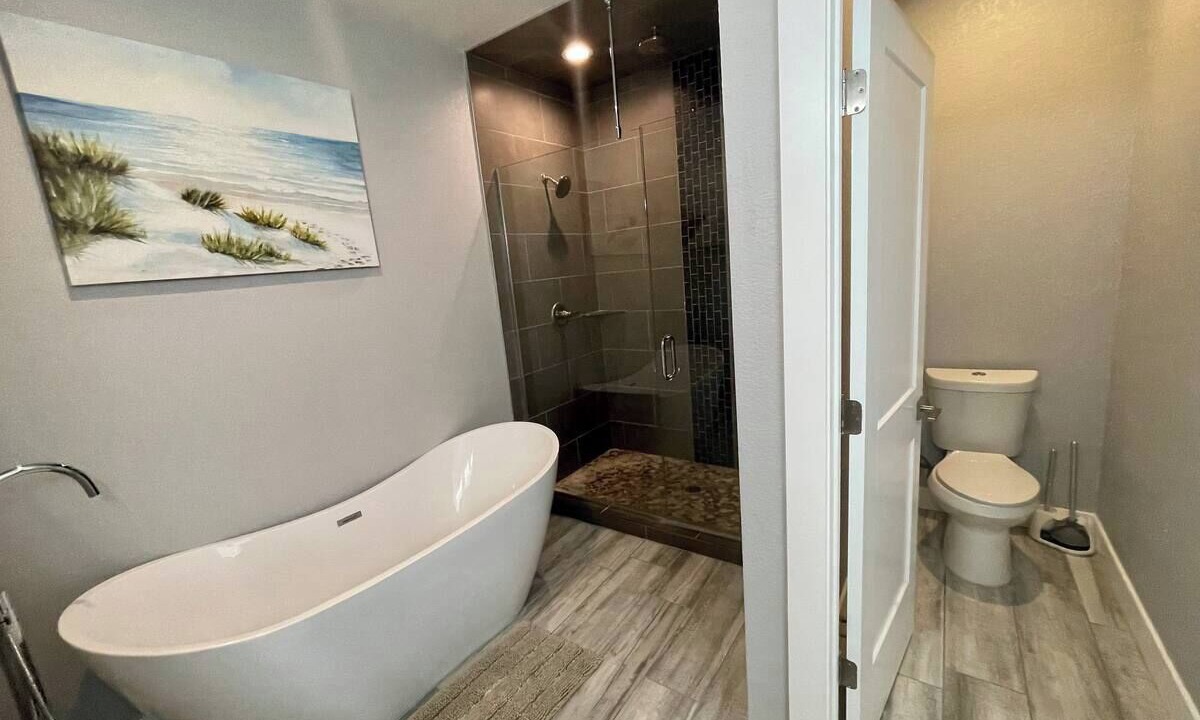 Photo of Bathroom in Lakewood