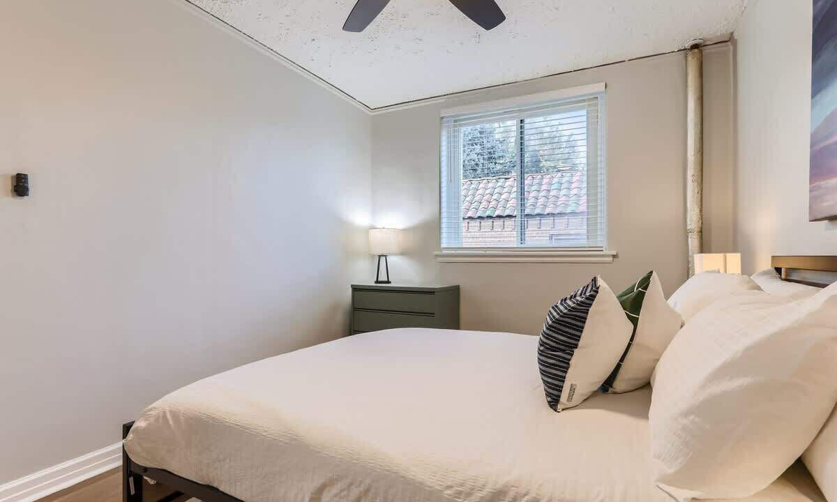 Photo of Bedroom in City Park