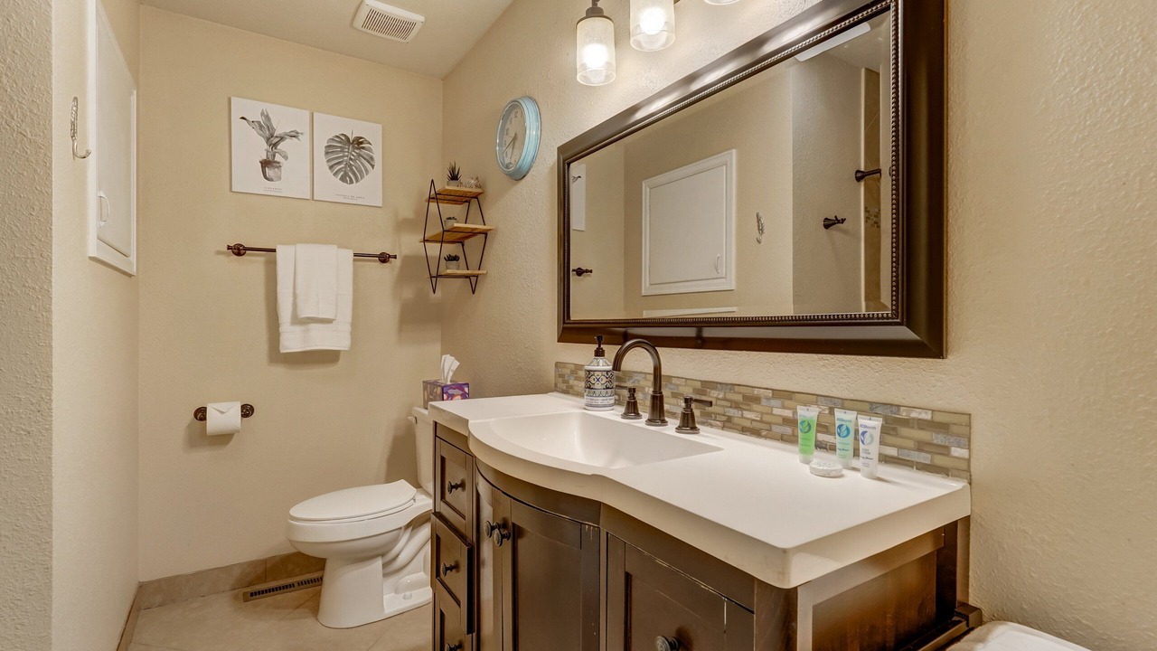 Photo of Bathroom in Pleasant Valley