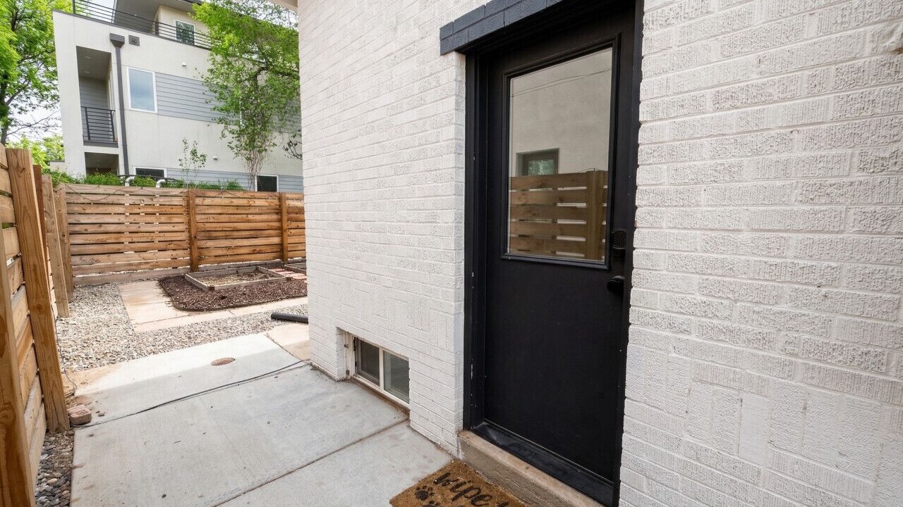 Photo of Outdoor in Sunnyside