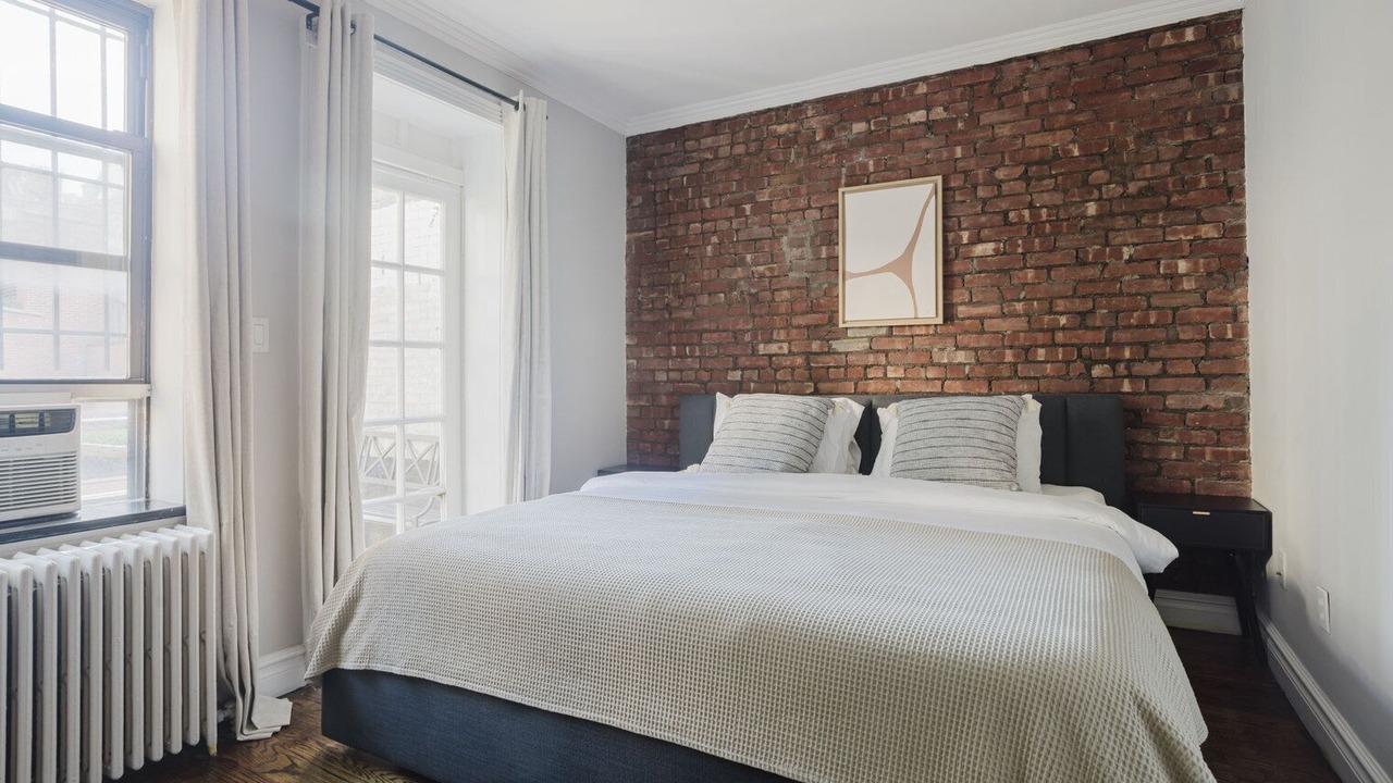 Photo of Bedroom in Uptown