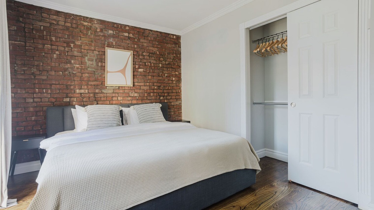 Photo of Bedroom in Uptown