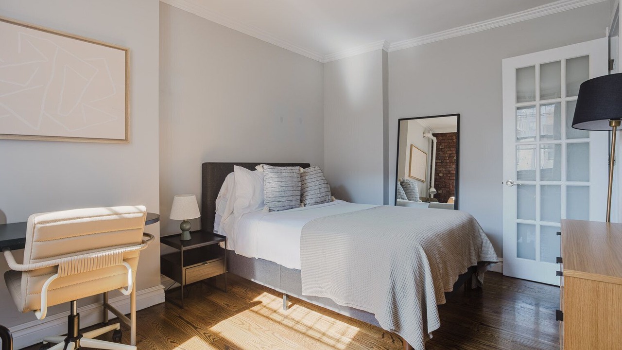 Photo of Bedroom in Uptown
