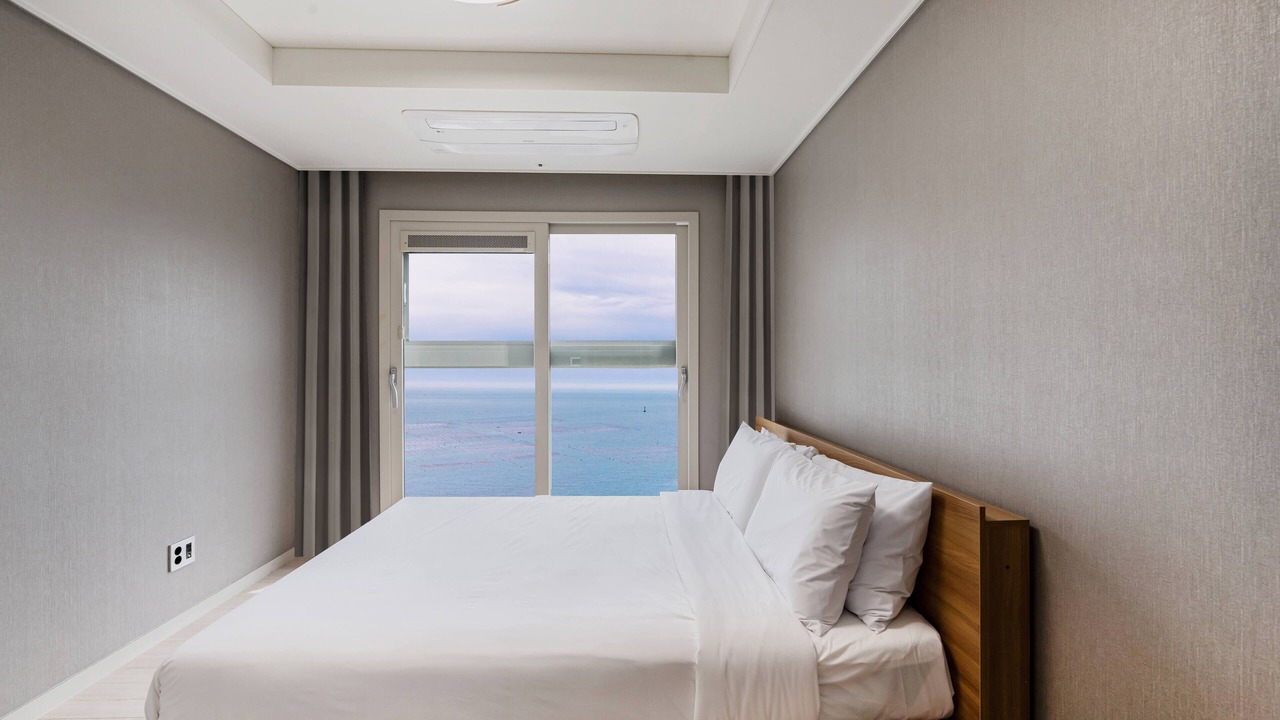 Photo of Bedroom in Busan