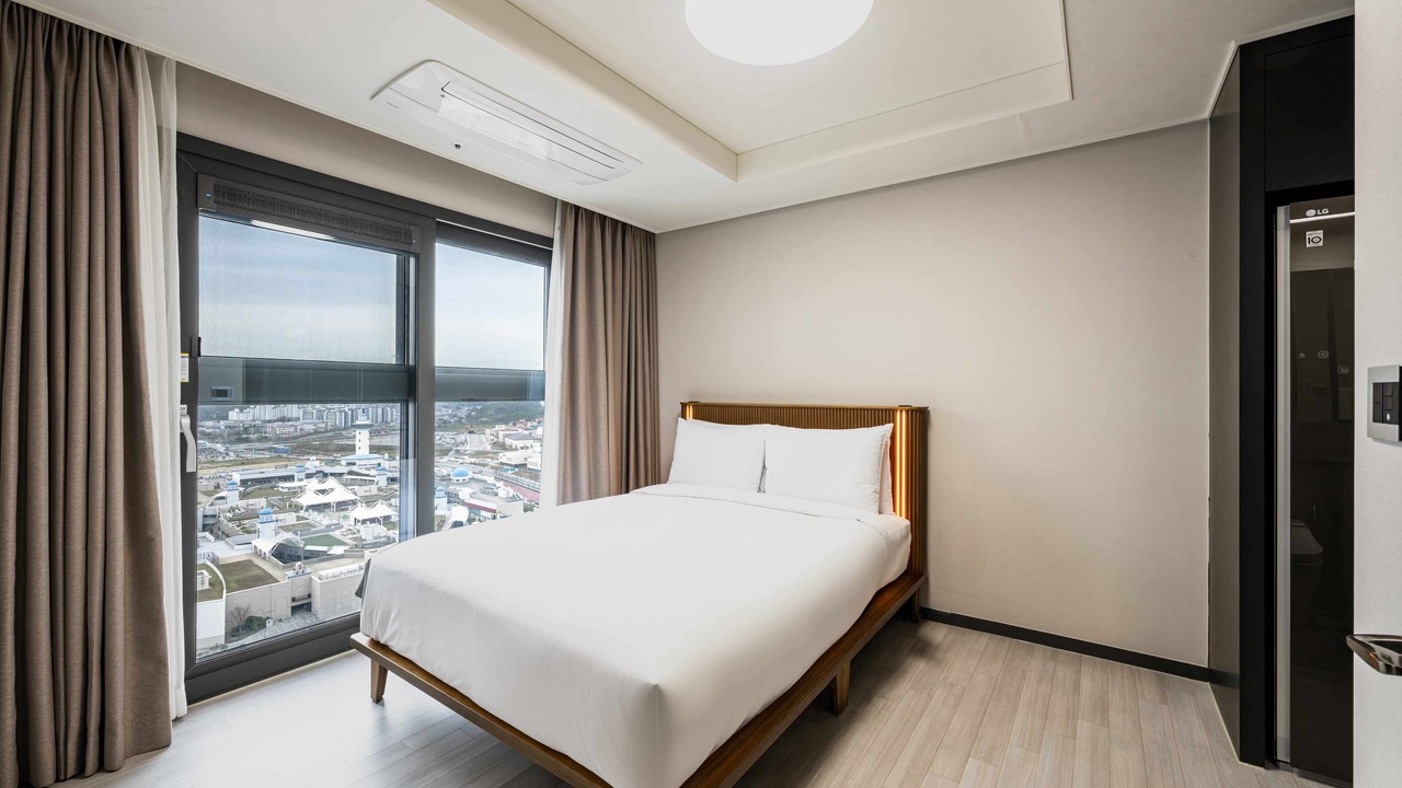 Photo of Bedroom in Busan
