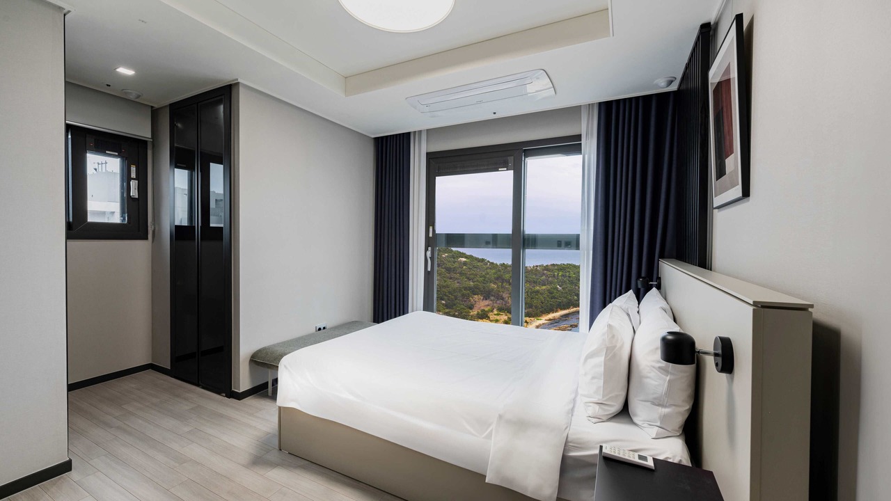 Photo of Bedroom in Busan
