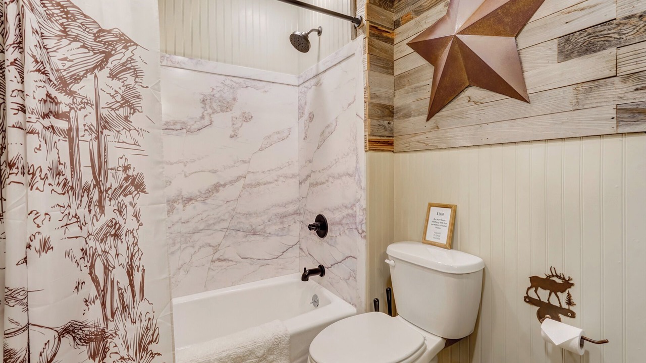 Photo of Bathroom in Cascade-Chipita Park