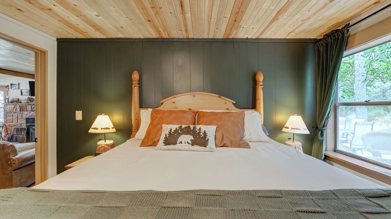 Photo of Bedroom in Cascade-Chipita Park