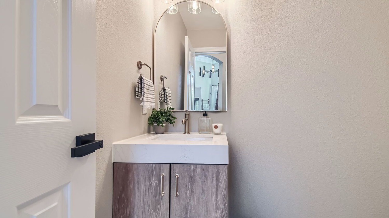 Photo of Bathroom in North Central Westminster