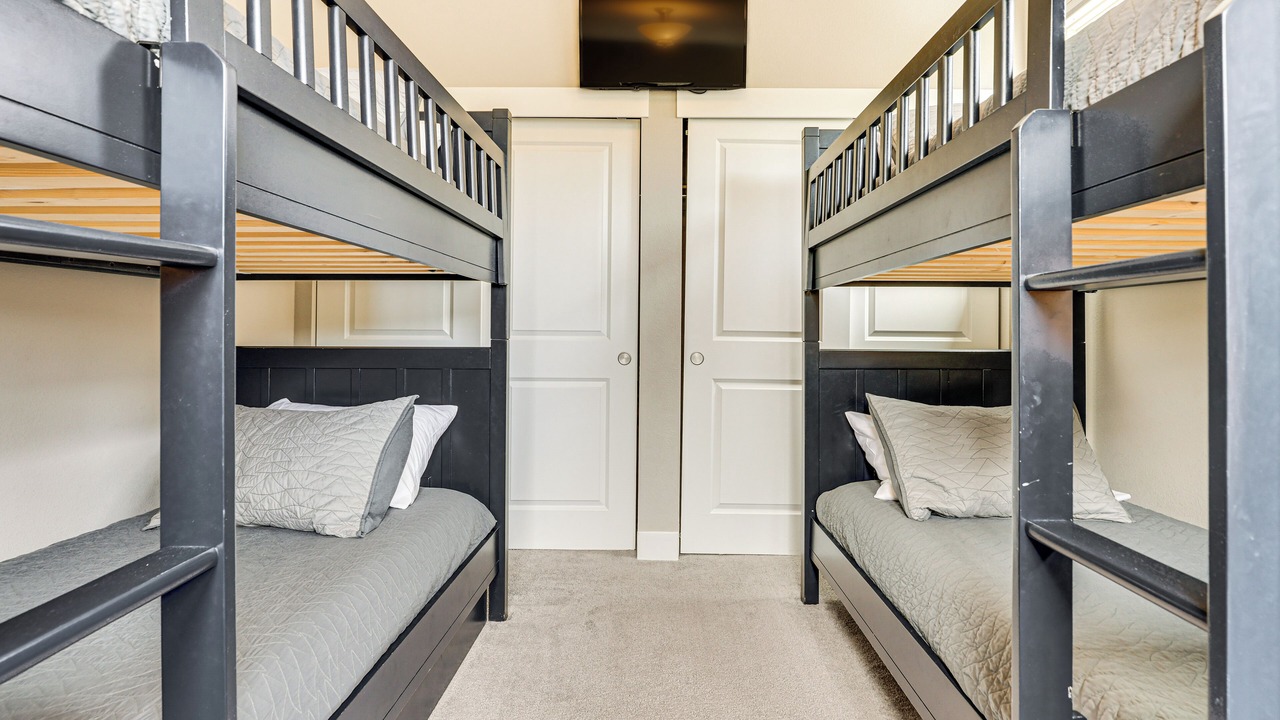 Photo of Bedroom in Rendezvous