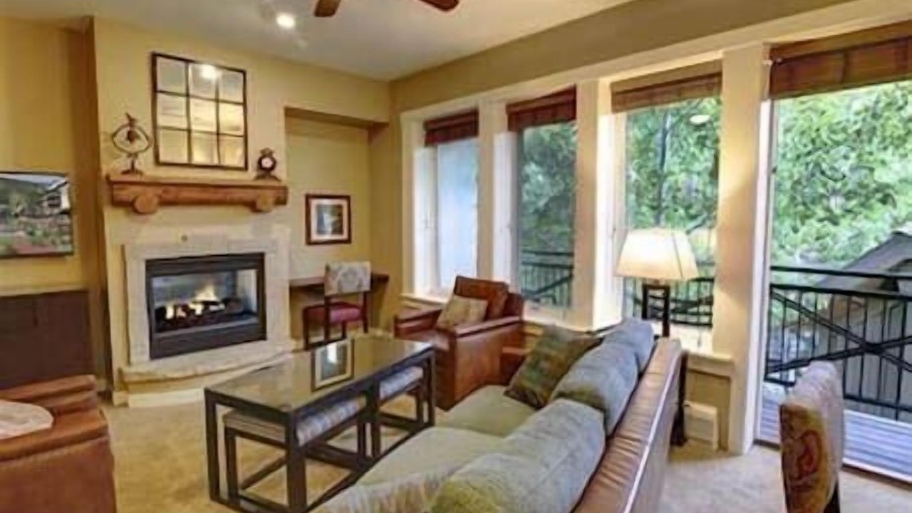 Photo of Livingroom in Beaver Creek