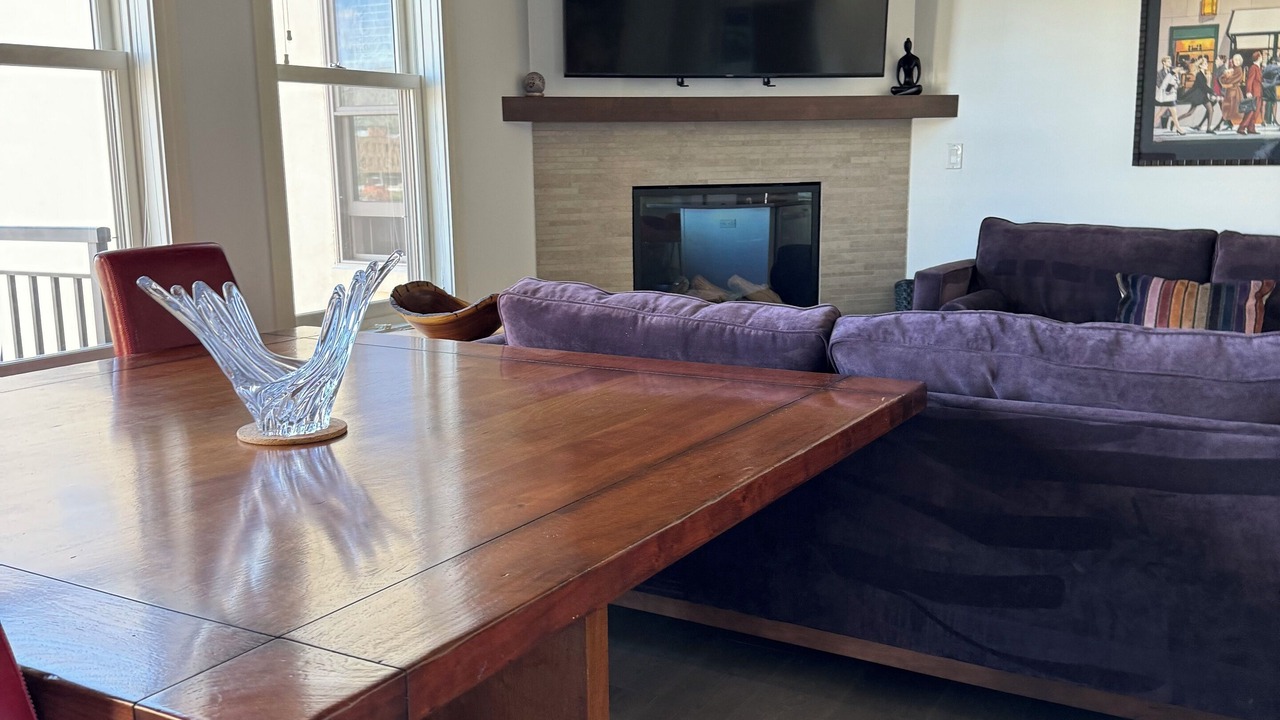 Photo of Livingroom in Central Boulder