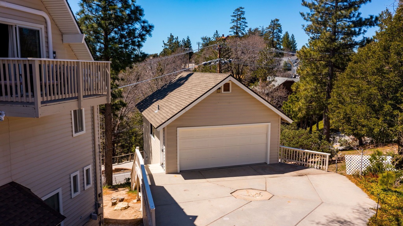 Photo of Others in Lake Arrowhead