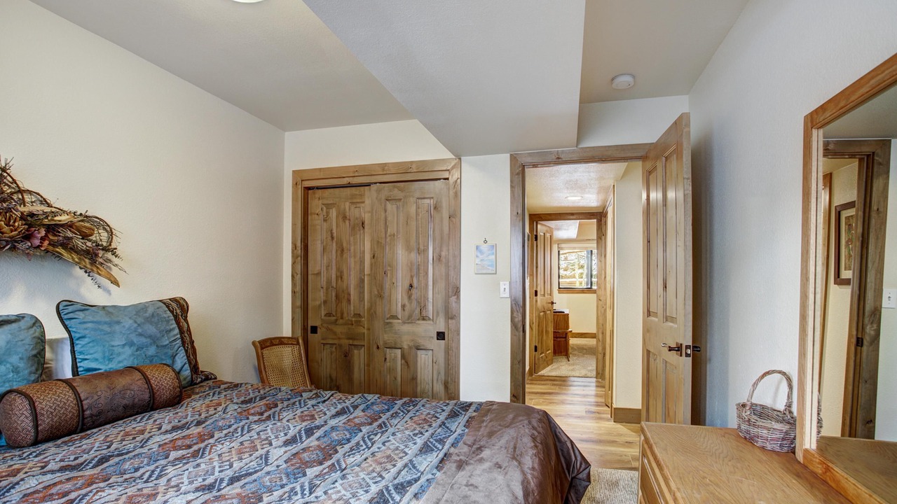 Photo of Bedroom in Warrior's Mark