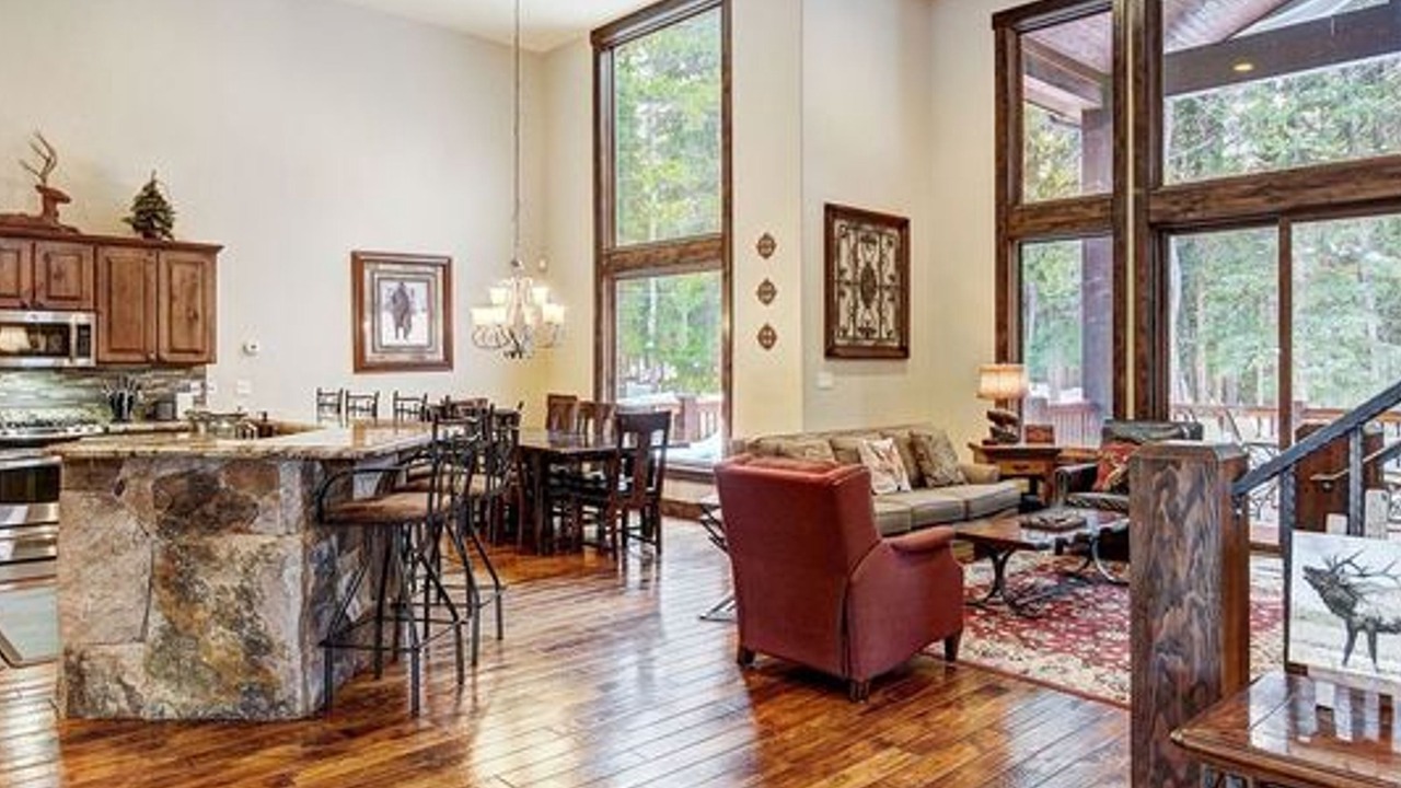 Photo of Livingroom in Blue River