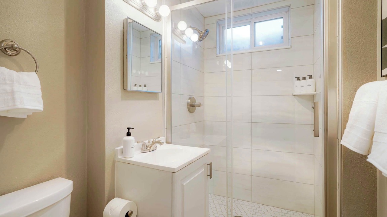 Photo of Bathroom in Lamar Heights Area