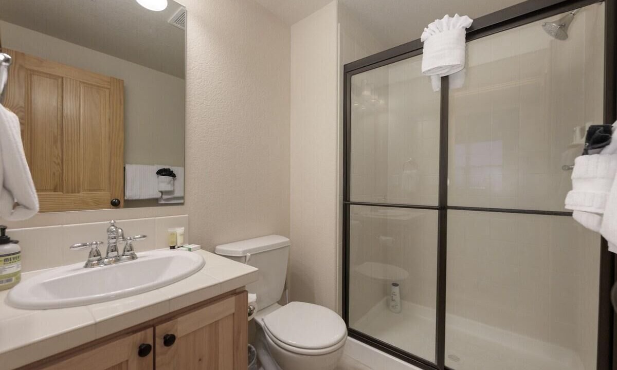 Photo of Bathroom in Rendezvous