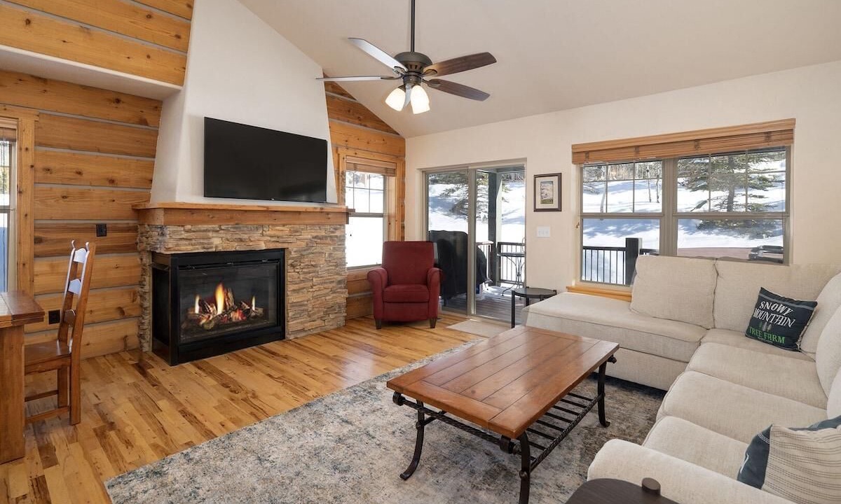 Photo of Livingroom in Rendezvous