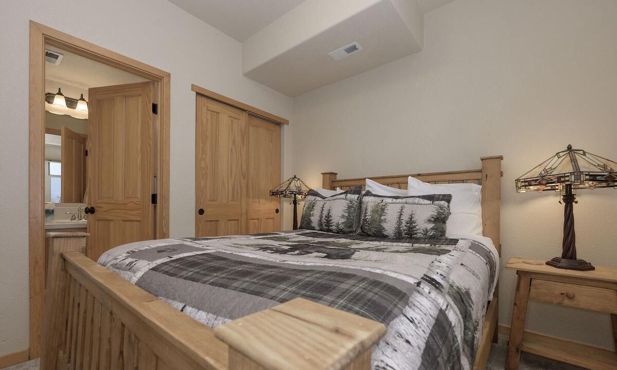 Photo of Bedroom in Rendezvous