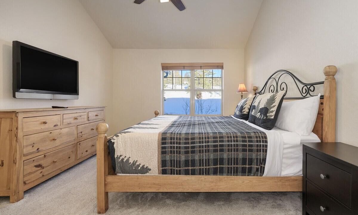 Photo of Bedroom in Rendezvous