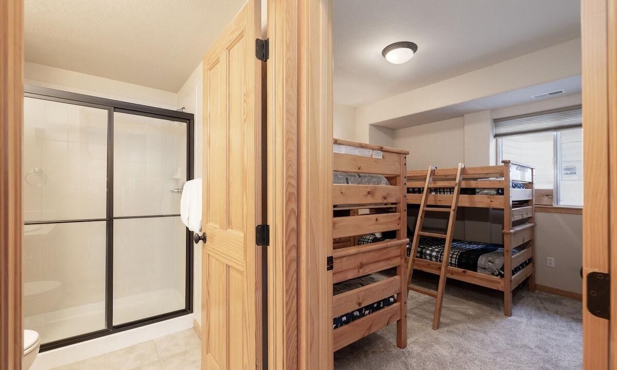 Photo of Bedroom in Rendezvous
