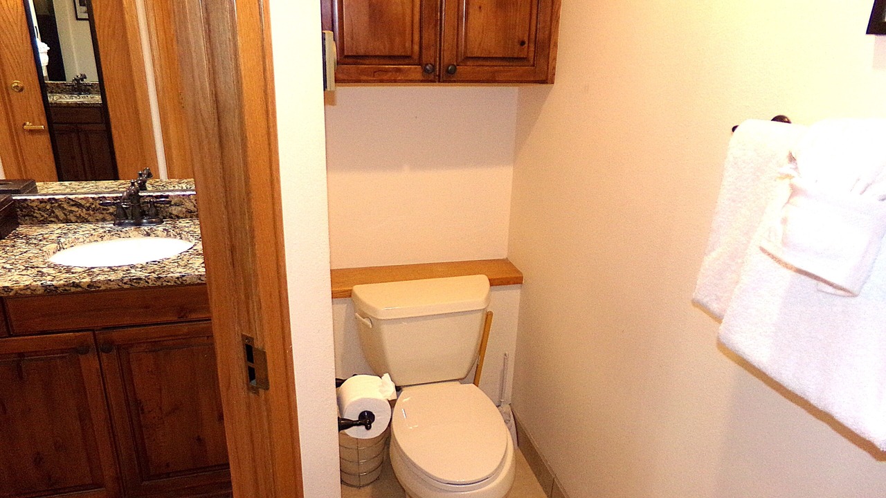 Photo of Bathroom in Mountain House