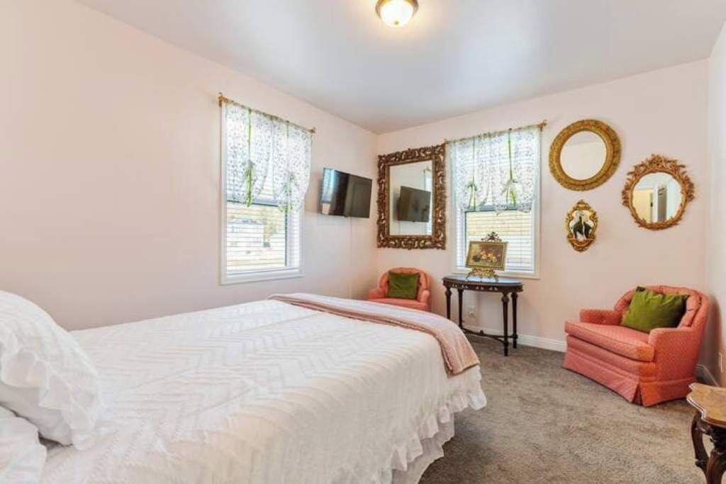 Photo of Bedroom in Saint Mary's