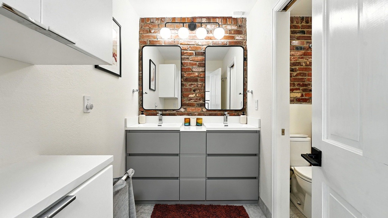 Photo of Bathroom in Downtown