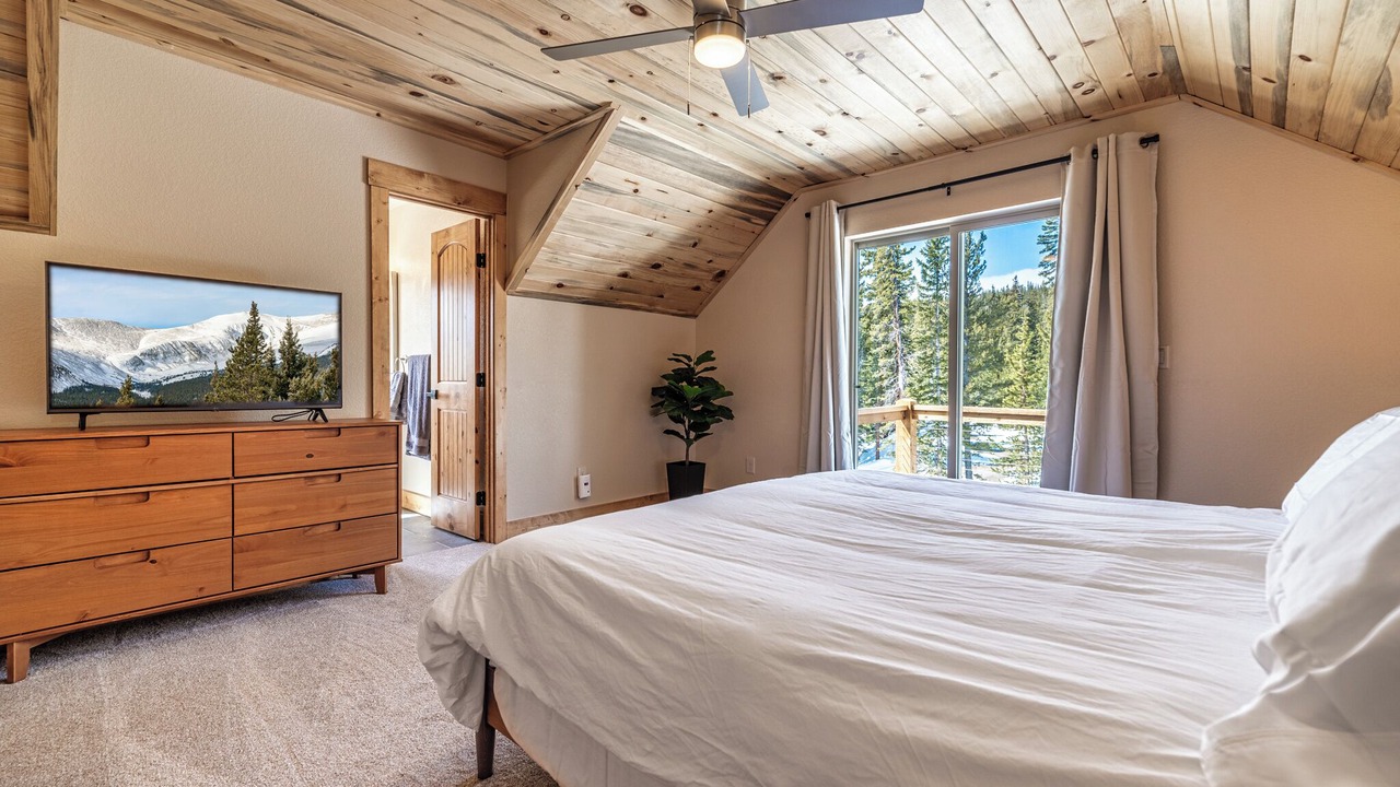 Photo of Bedroom in Valley of the Sun