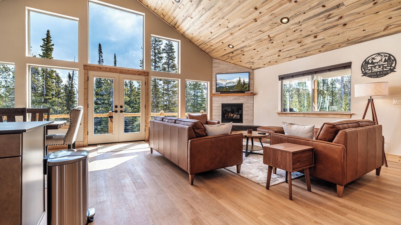 Photo of Livingroom in Valley of the Sun