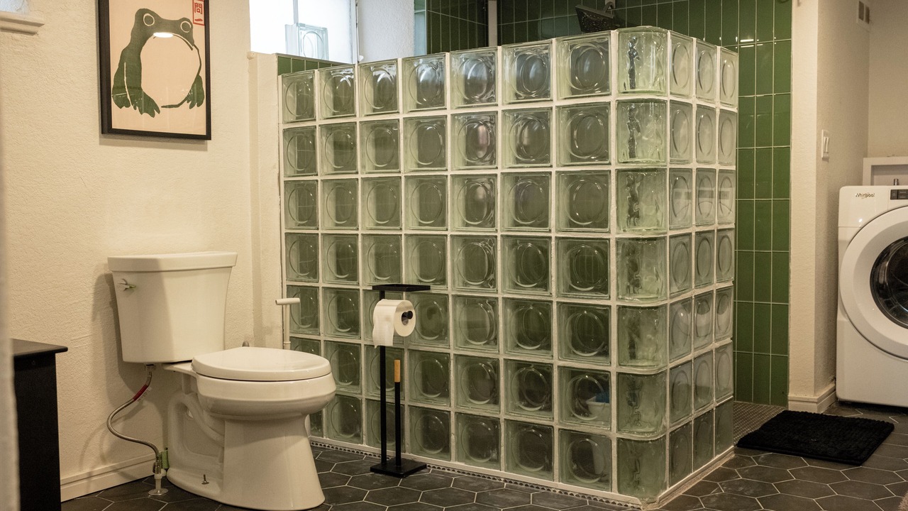 Photo of Bathroom in Sloan Lake
