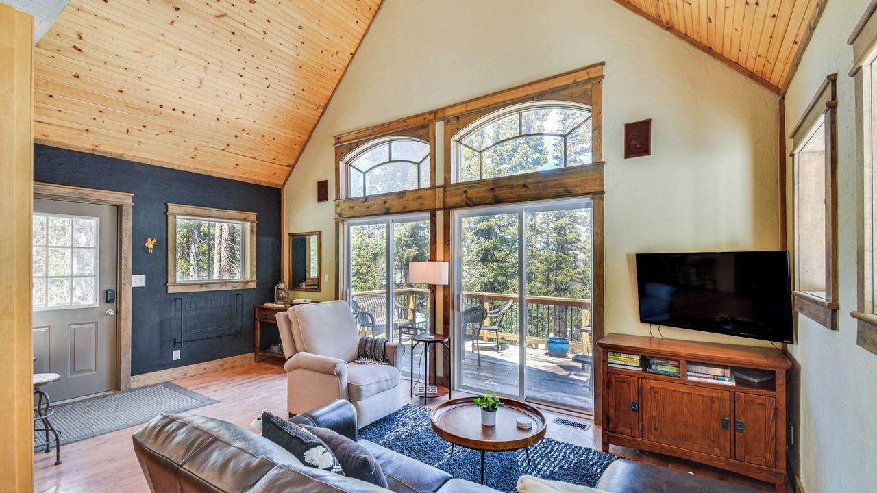 Photo of Livingroom in Valley of the Sun