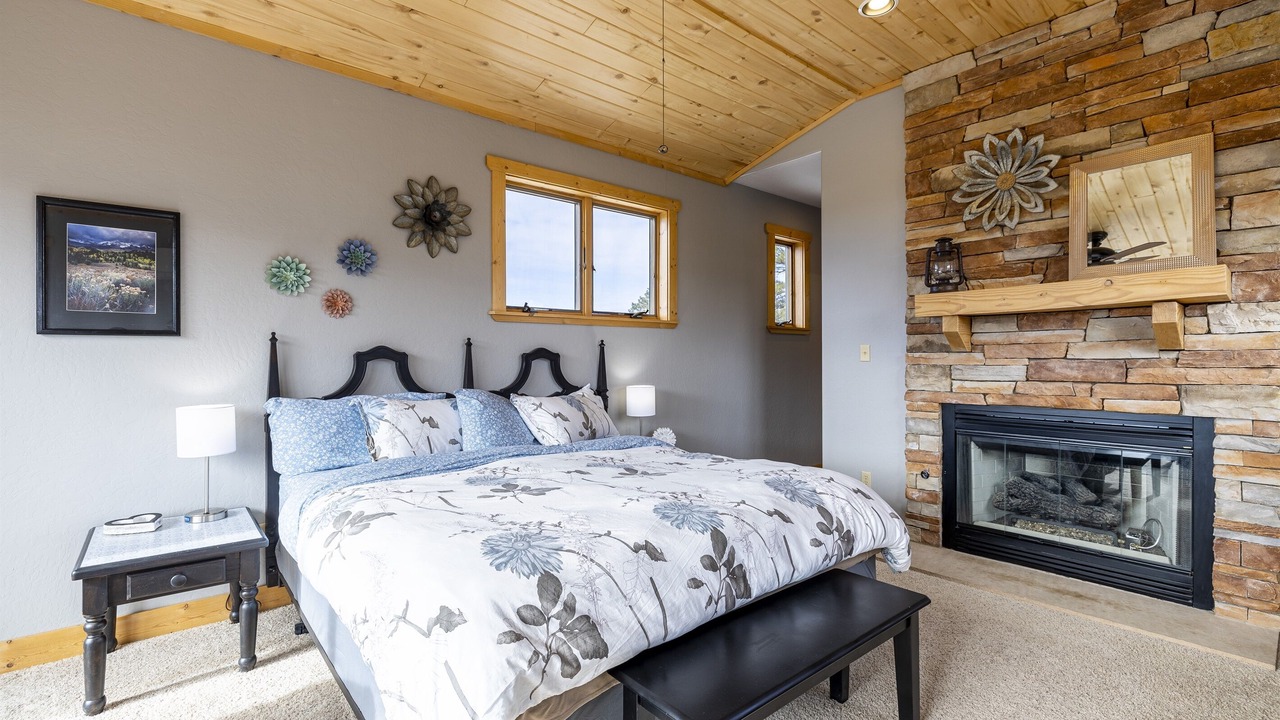 Photo of Bedroom in Mancos