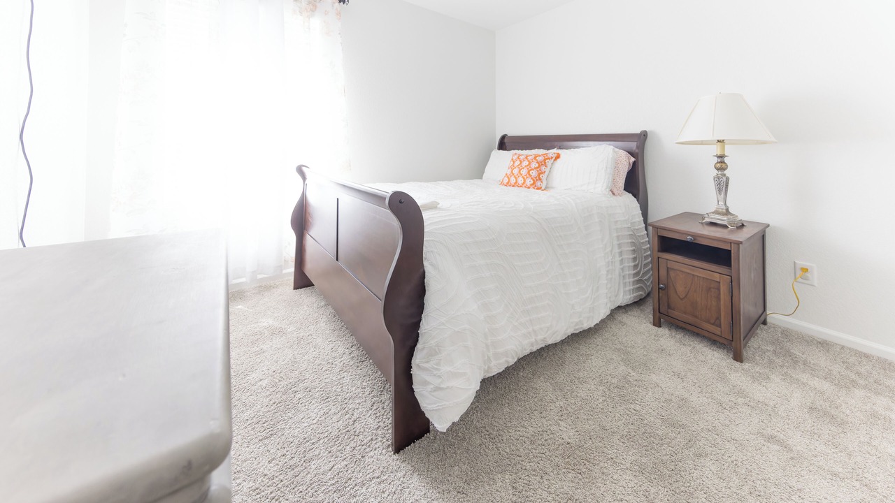 Photo of Bedroom in Aurora
