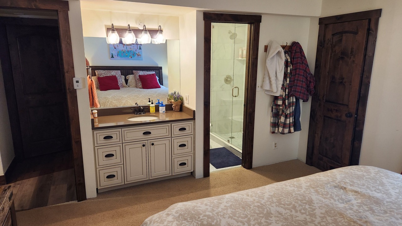 Photo of Bedroom in Vail