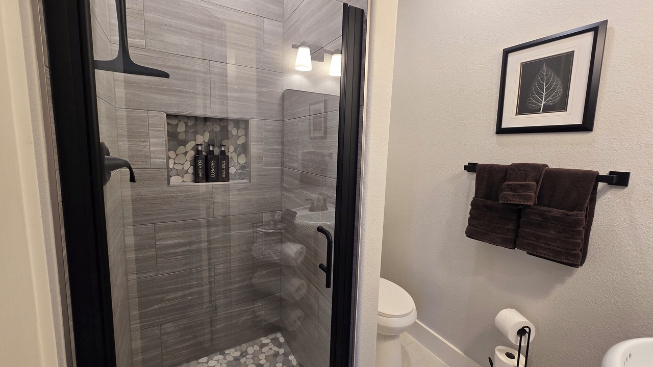 Photo of Bathroom in Golden