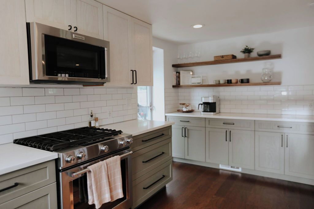 Photo of Kitchen in Barths