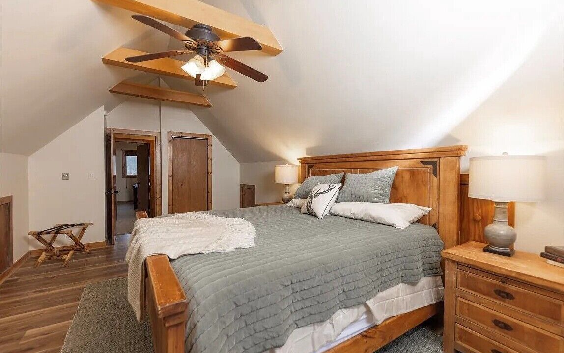 Photo of Bedroom in Alma